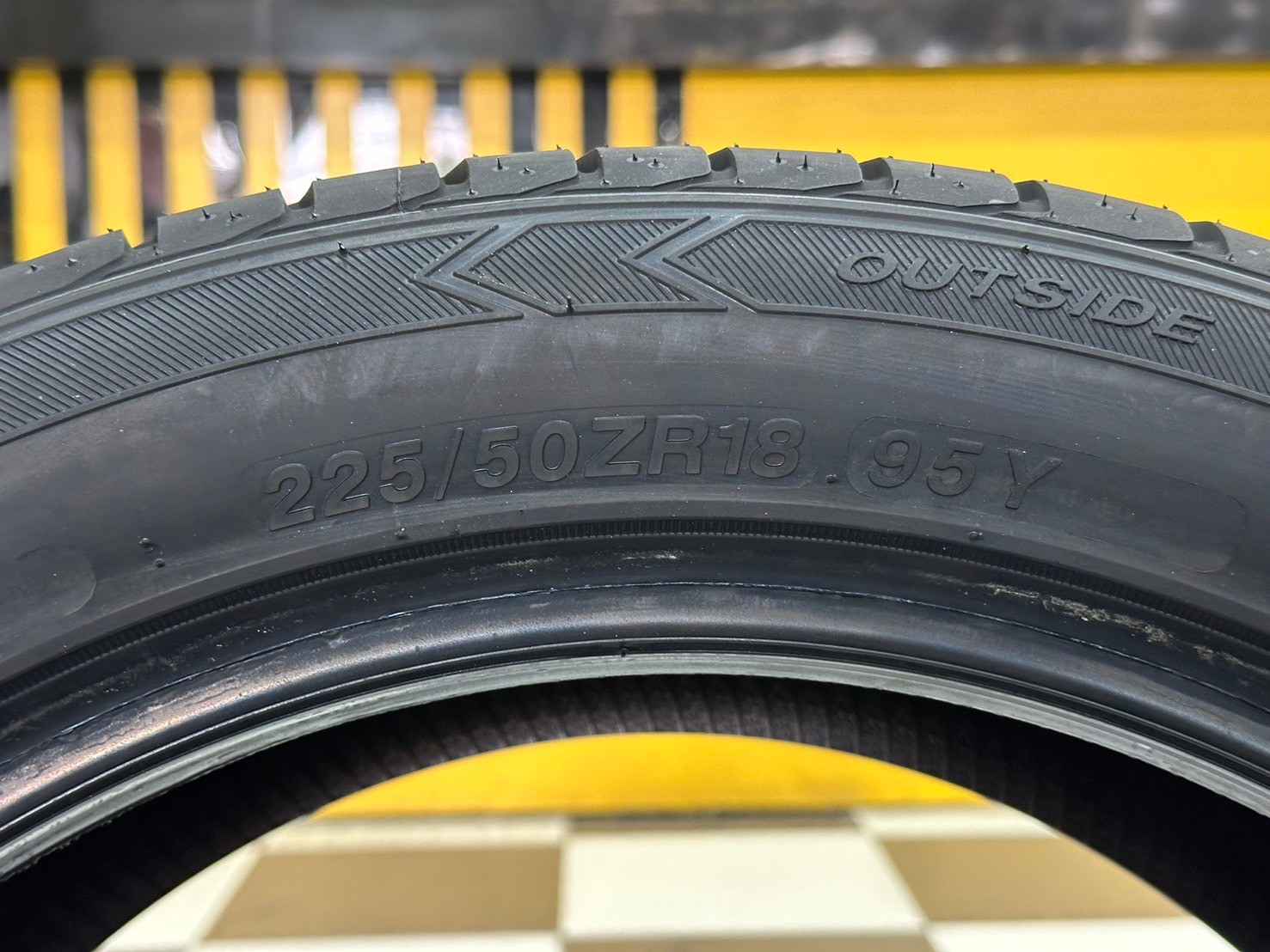 #ยางใหม่ไซหลุน #SAILUN ATREZZO #ZSR 225/50ZR18 ยางใหม่ปี2024 สำหรับรถ SUVและรถตู้พาณิชย์