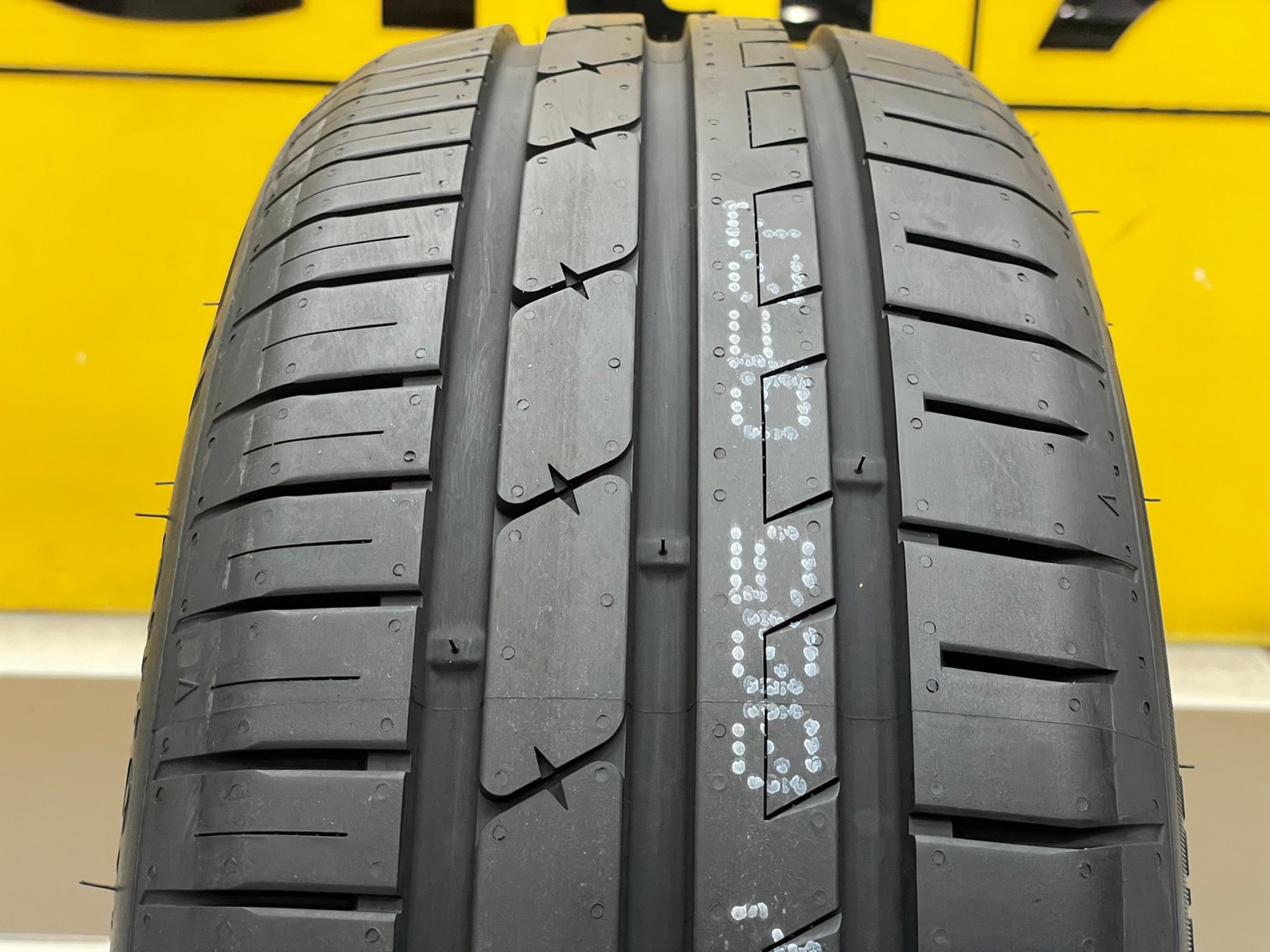 185/55R15 GITI SynergyH2 ยางใหม่ปี2023