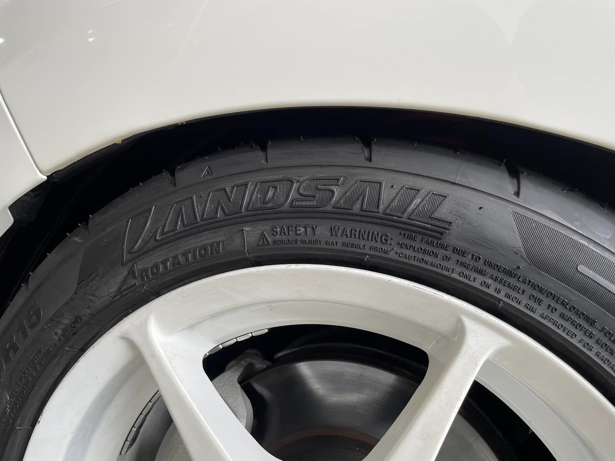 🚘 #Honda_Jazz🛞 🛞LANDSAIL RK007 195/50R15