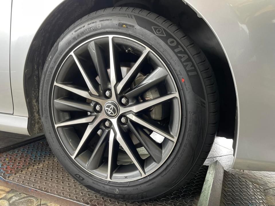 #TOYOTA_CAMRY เปลี่ยนยาง #OTANI #KN1000 215/55R18🔥