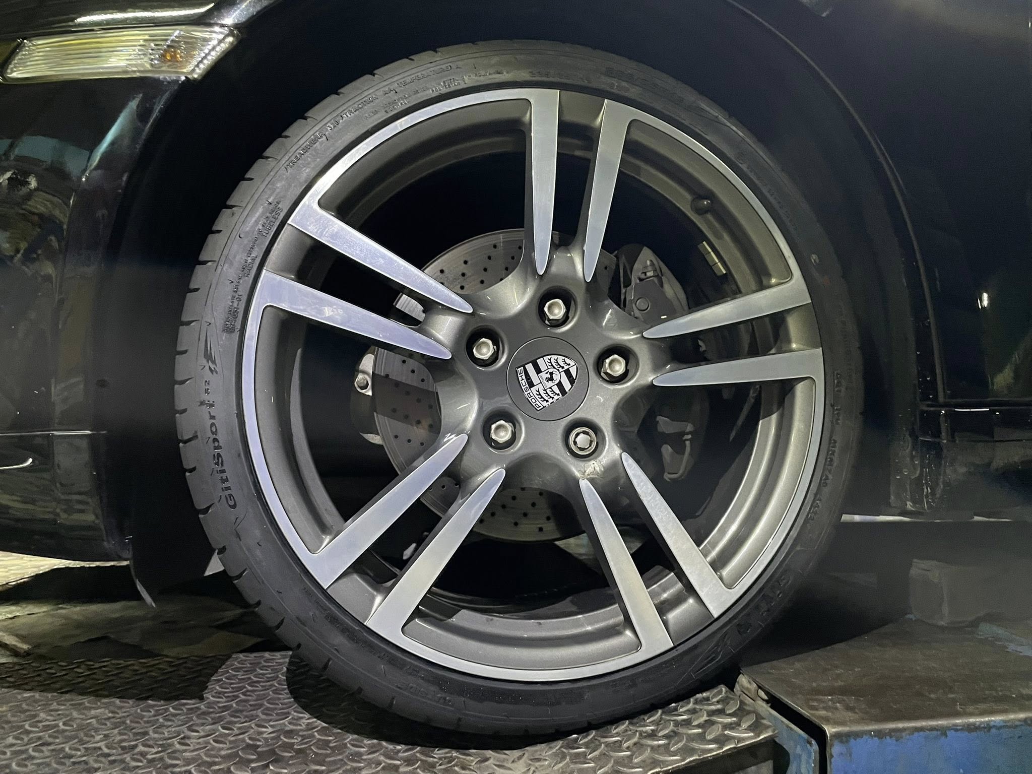 #PORSCHE_CAYMAN🚘เปลี่ยนยาง 🛞🐘#Giti_SportS2_235/35R19 🛞 #Giti_SportS2_275/35R19