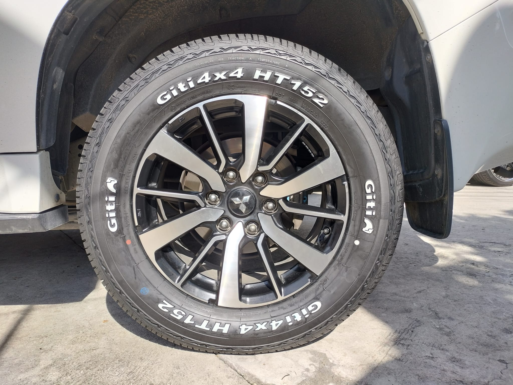 #MITSUBISHI_PAJEROSPORT #GITI_HT152_265/60R18
