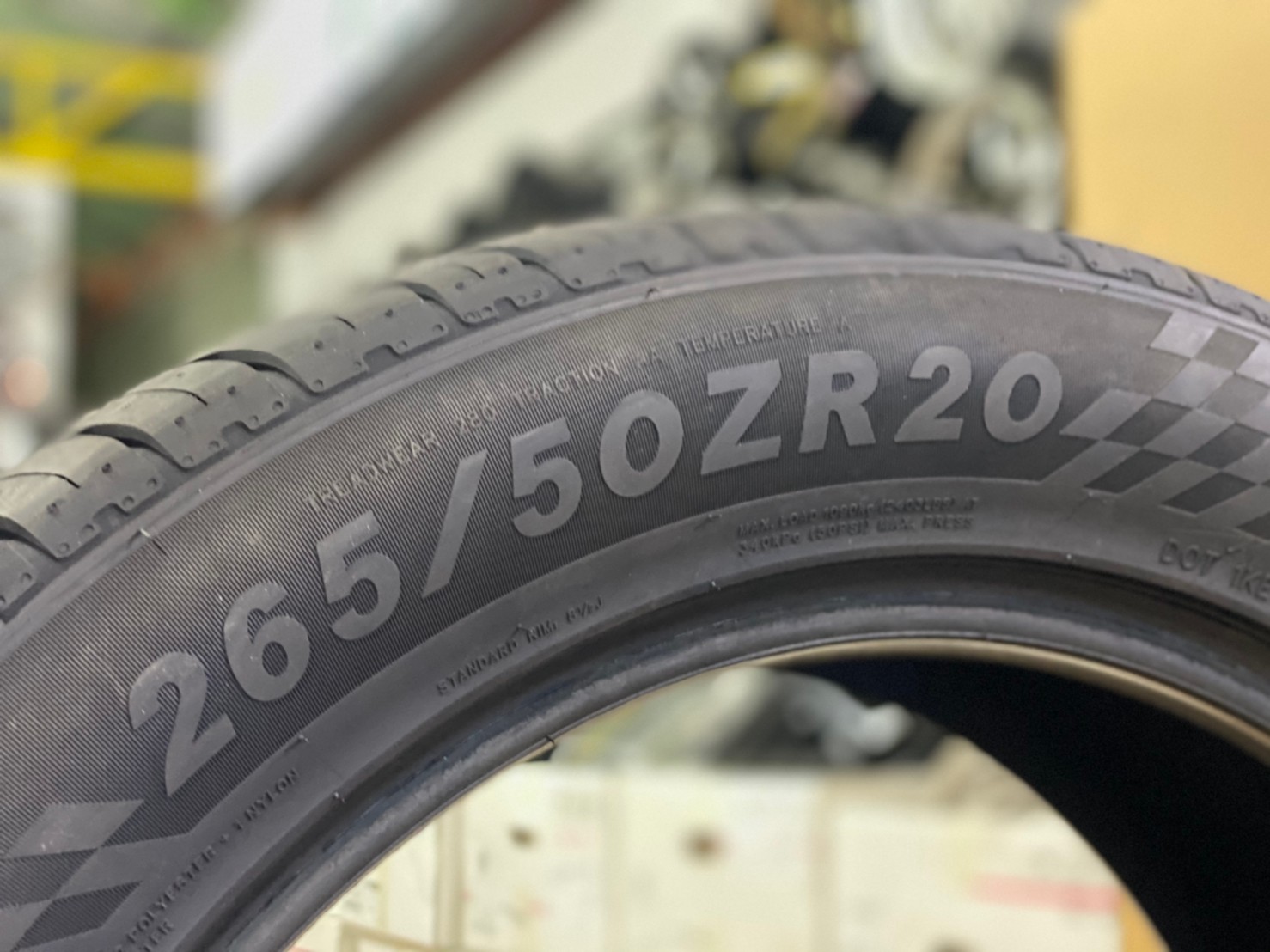 ROADX 265/50R20 ยางรถยนต์ขอบ20 รุ่น RXMOTION U11 ยางรถยนต์คุณภาพดี