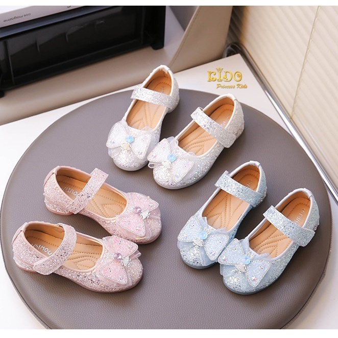 sรองเท้าเด็ก(หน้าร้านอยู่รัชดา ลองได้)H187 สีเงิน ชมพู ฟ้า ติดโบว์สีสวย เกร็ดวิ้งๆ