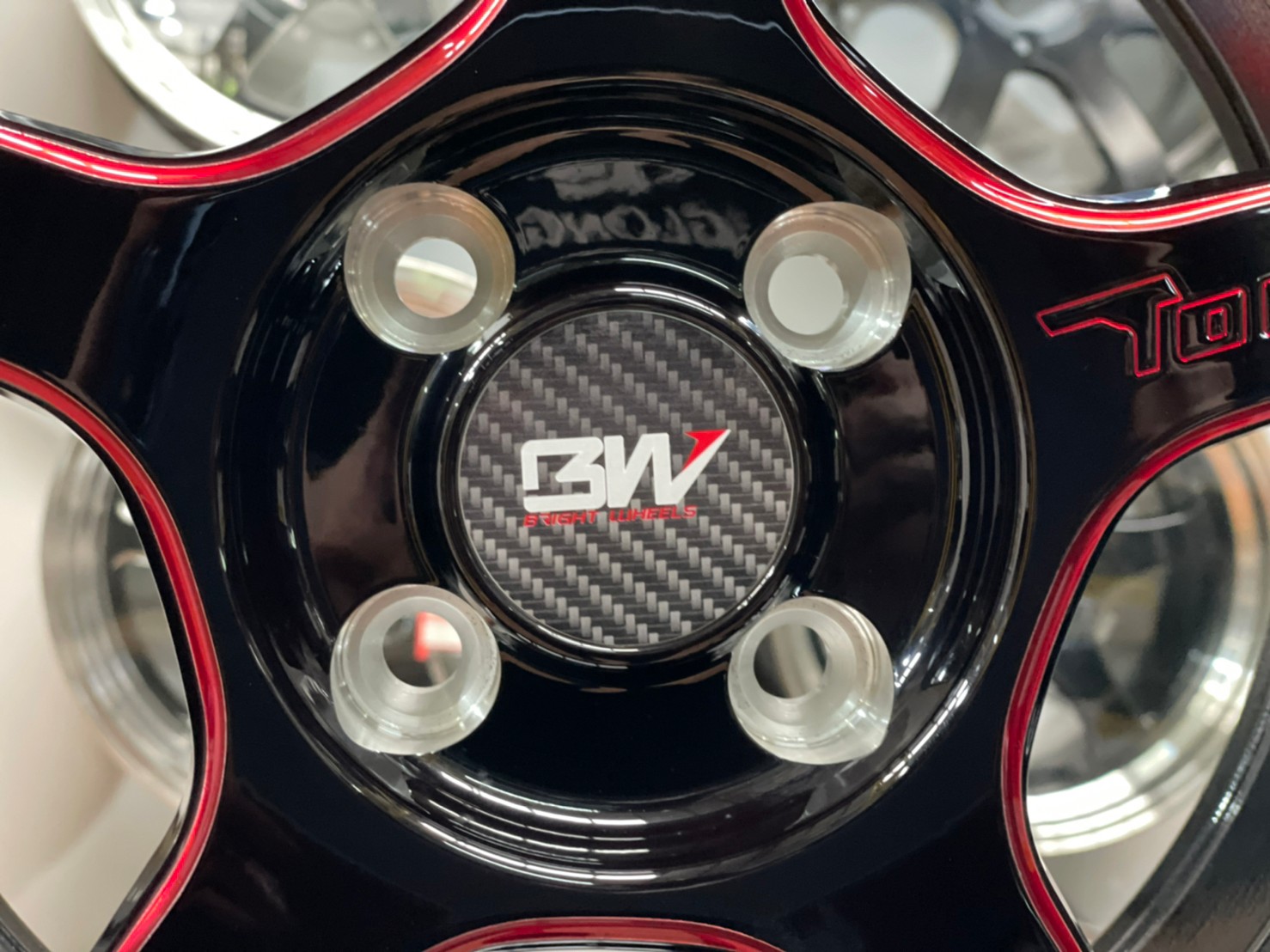 ล้อแม็กซ์ขอบ15 Brightwheels BW-57 ขอบ15 กว้าง7 ออฟ35 4รู100 สีดำข้างก้านไดร์แดง(F/B ED RED)