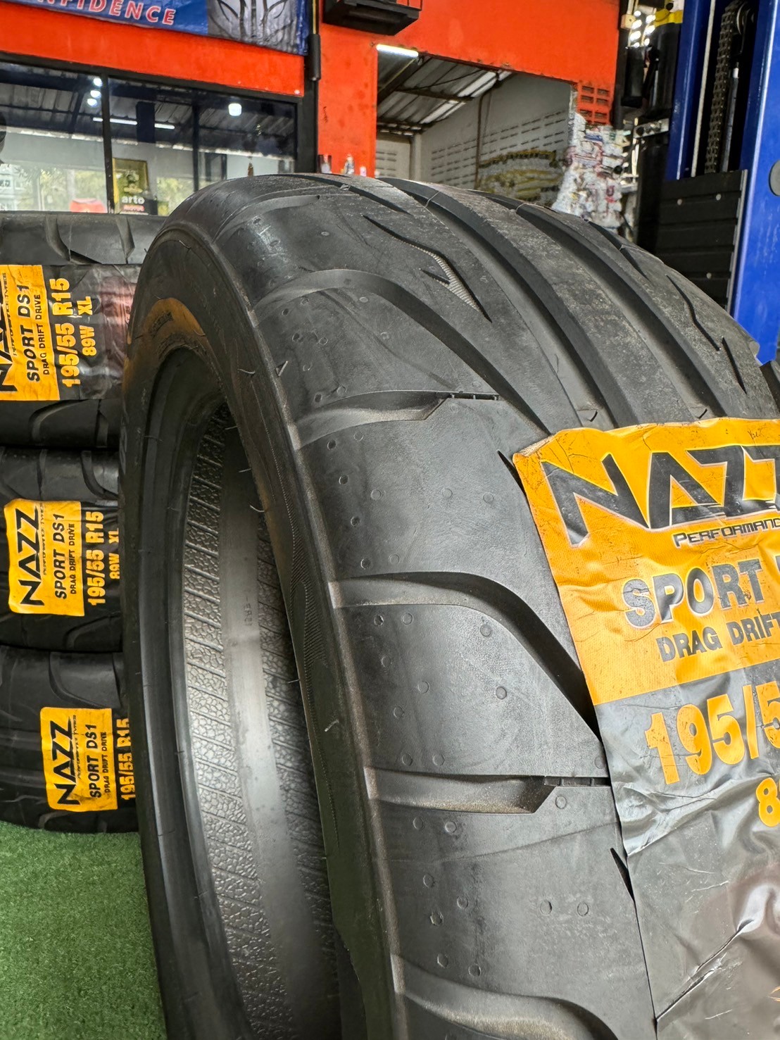 ยางซอฟ #NAZZ Sport DS1 195/55R15 ยางใหม่ค้างปี 2020💥 (4เส้น)