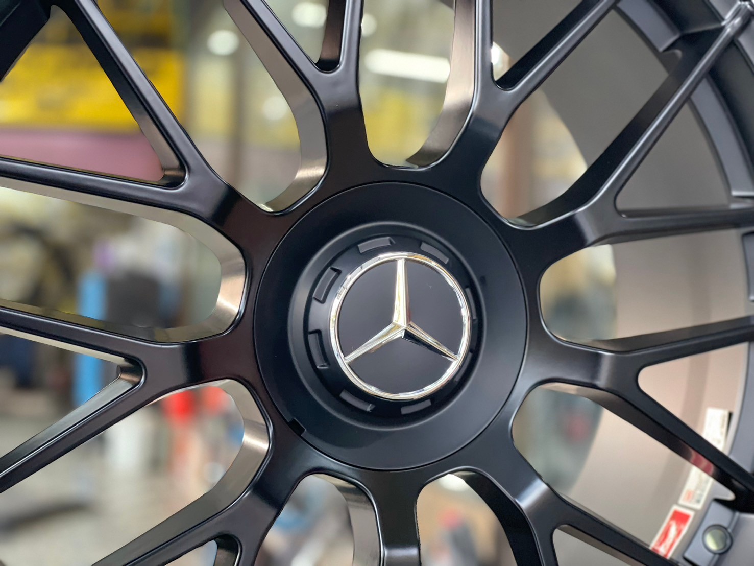 ล้อแม็กซ์ใหม่ สำหรับใส่รถ Mercedes-Benz ขอบ19" นิ้ว ล้อเบาผลิตแบบ Flow Forming