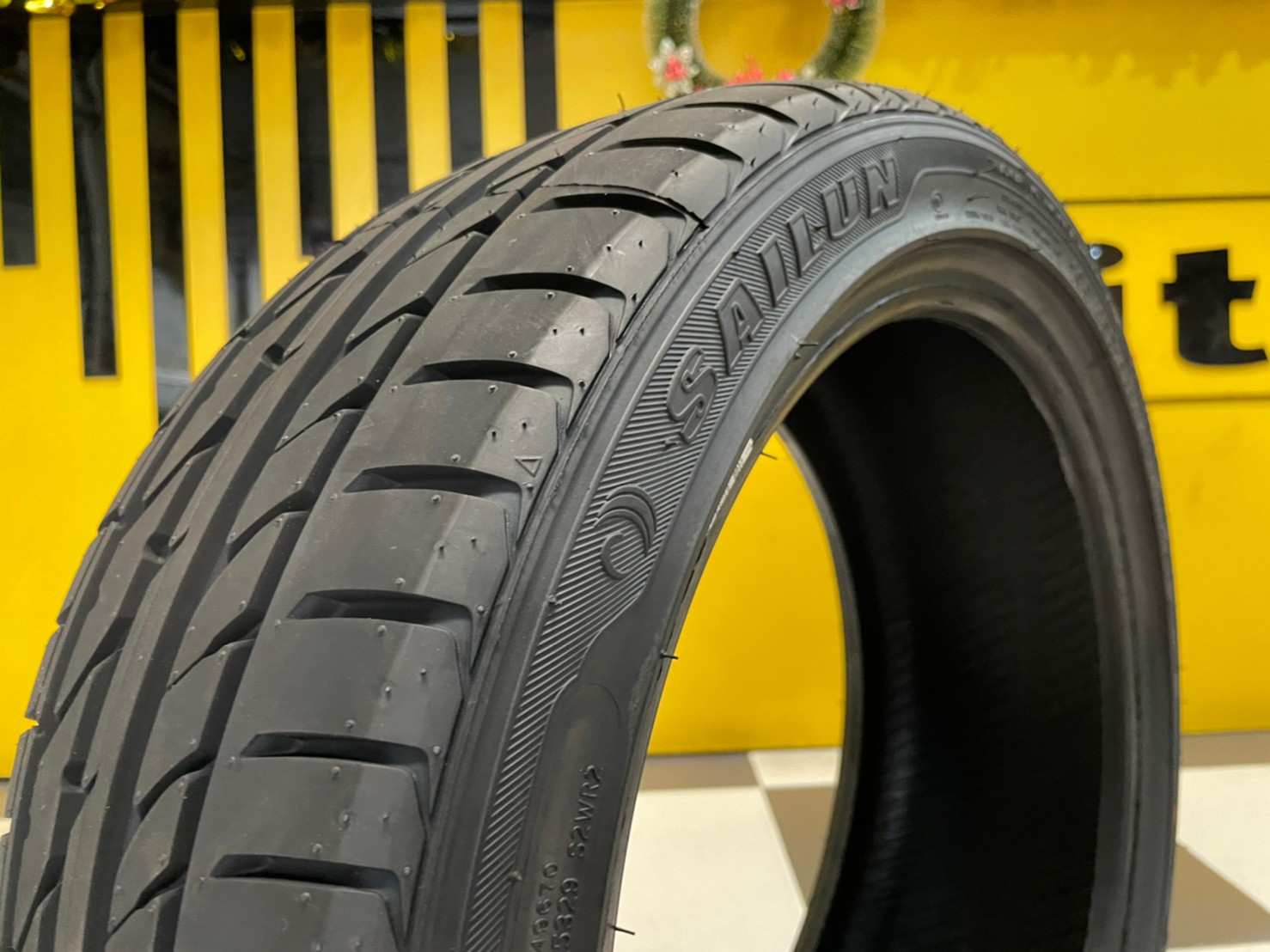 195/45R16 ยางใหม่ SAILUN ATREZZO ZSR ยางใหม่ปี2023 ยางคุณภาพดี