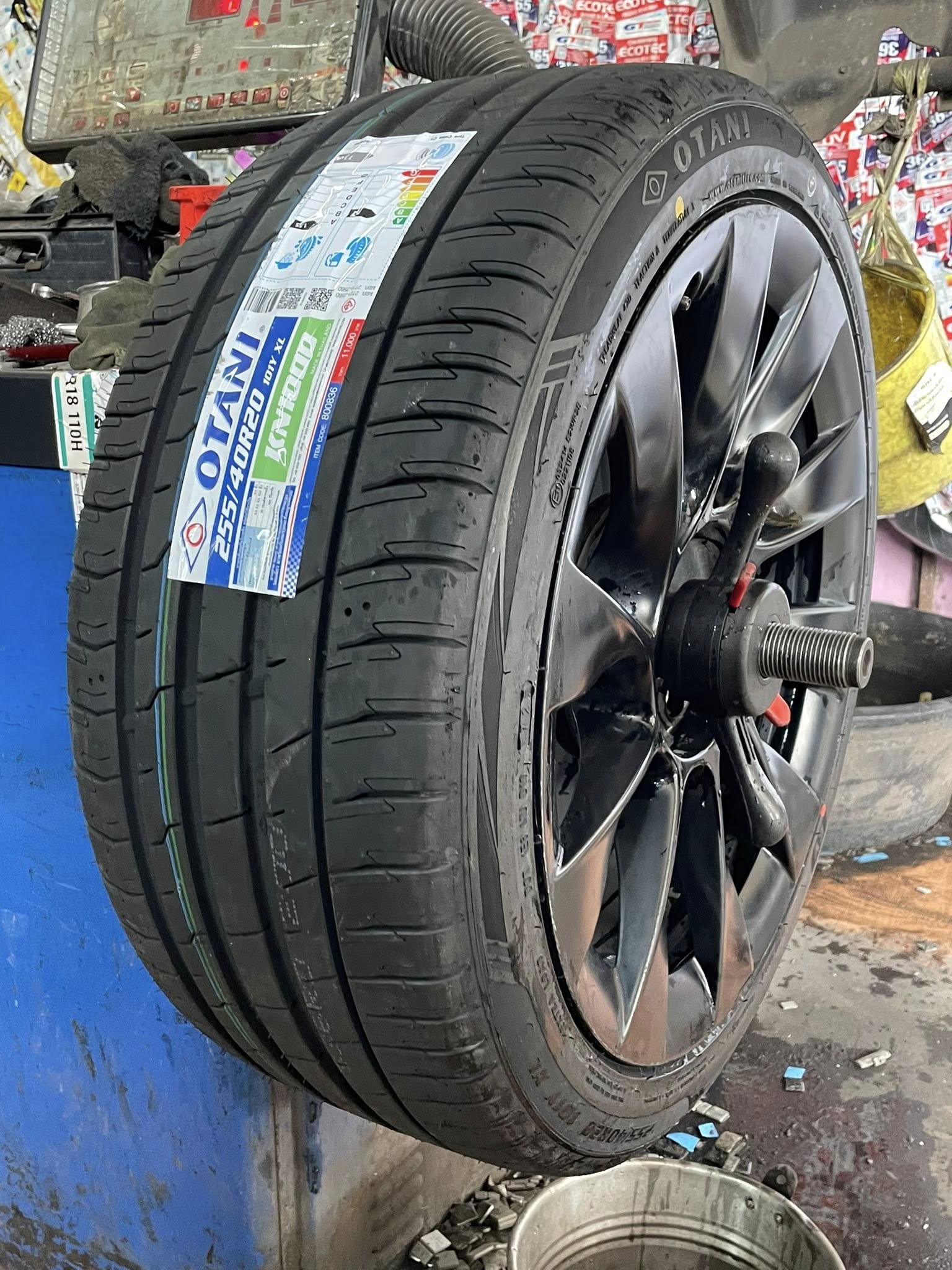 TESLA_ModelY🚘เปลี่ยนยาง 🛞🐘#OTANI KN1000 255/40R20