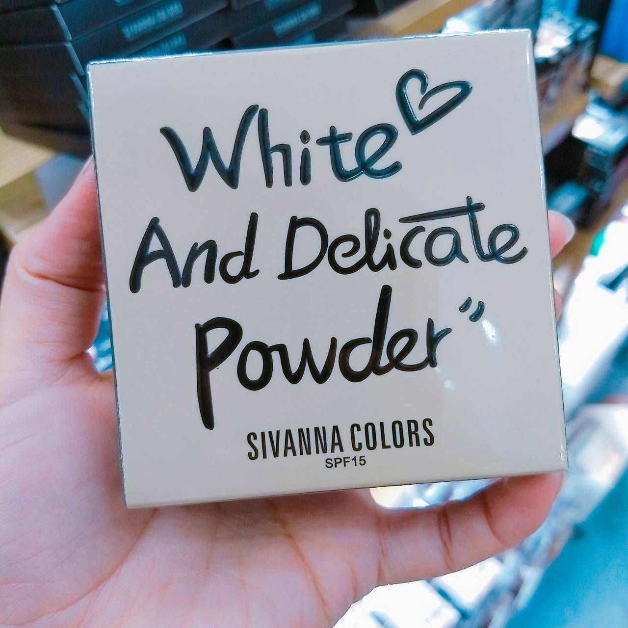 Sivanna White And Delicate Powder HF587 แป้งอัดแข็งเนื้อ