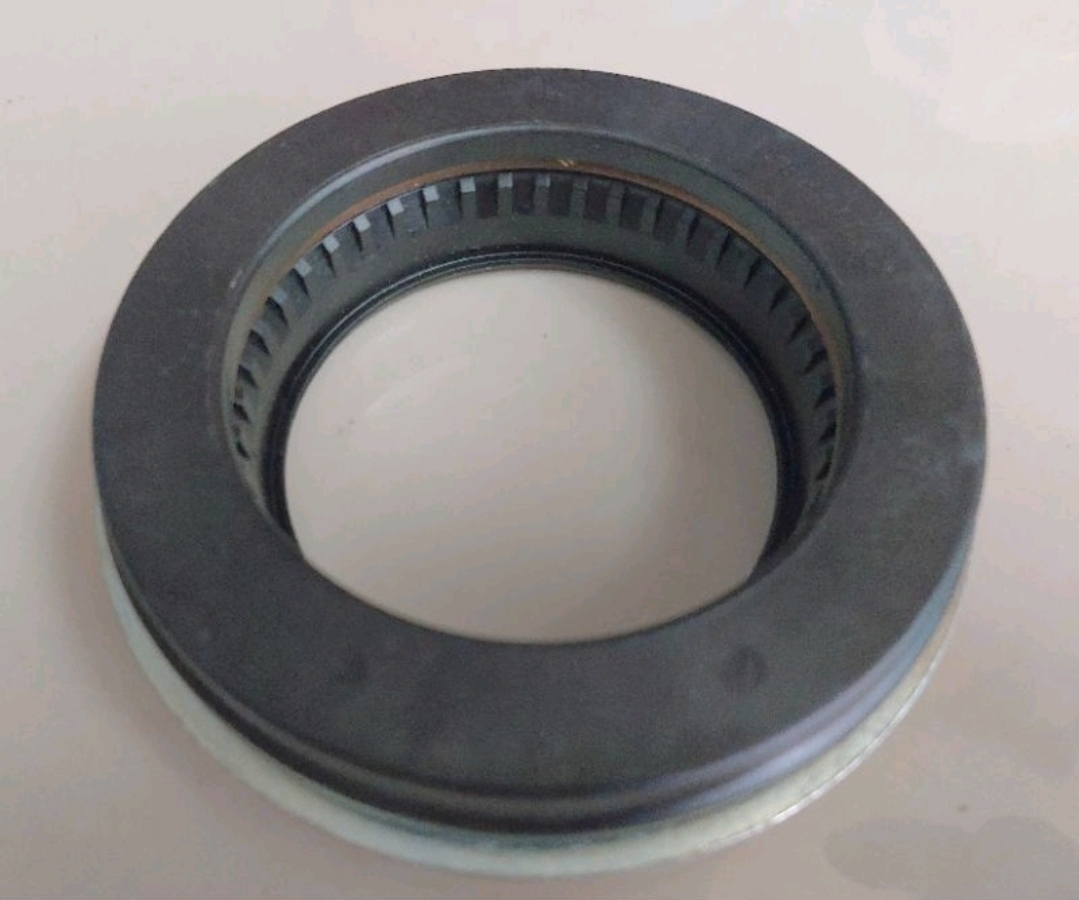 ลูกปืนยางรองเบ้าโช้คหน้า MGZS