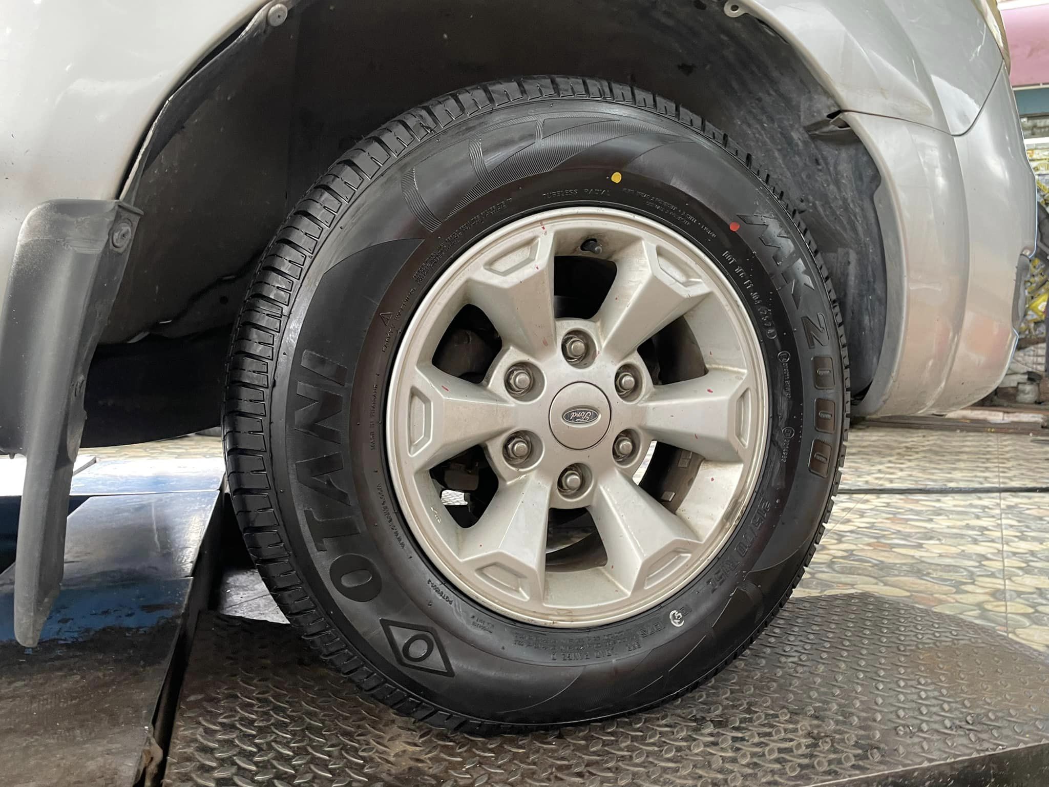 🚘 #FORD_RANGER❤️ 🛞 #OTANI_MK2000 215/70R15❗️❗️