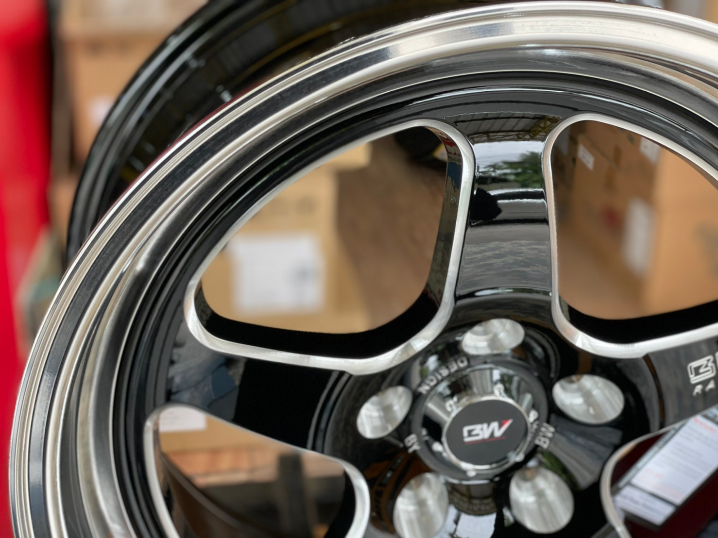 ล้อแม็กซ์ขอบ17 Brightwheels BW-18 ขอบ17 กว้าง8 ออฟ35 5รู114.3 สีดำขอบเงา(LP/B)