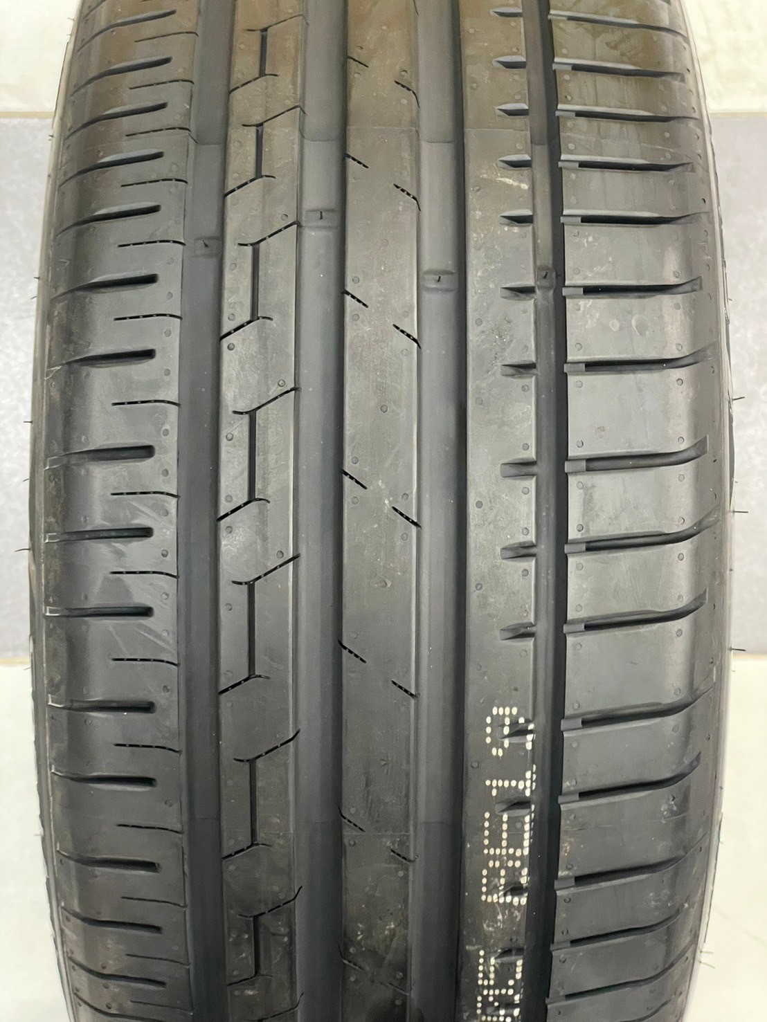 ยาง GT RADIAL SportActive2 245/40R18 ยางใหม่ปี2024รับประกัน365วันเปลี่ยนเส้นใหม่ฟรี