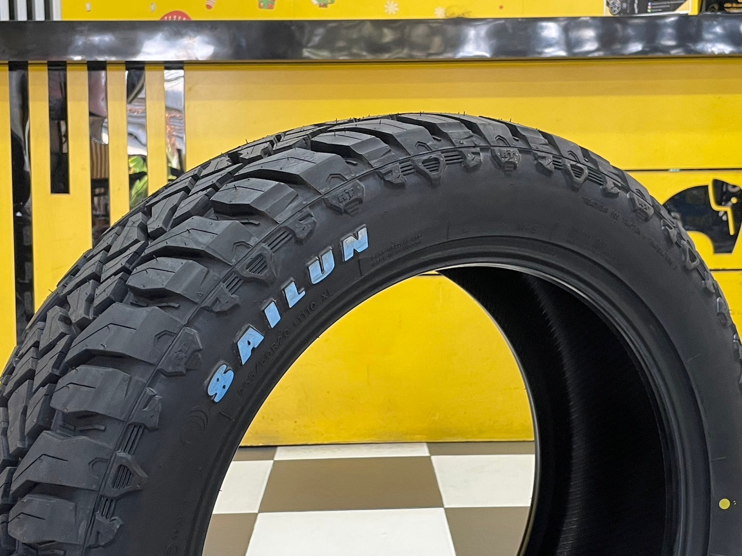ยาง Sailun Terramax RT 265/50R20 ยางใหม่ปี2024 " หล่อ ดุดัน ยางตัวหนังสือสีขาว "