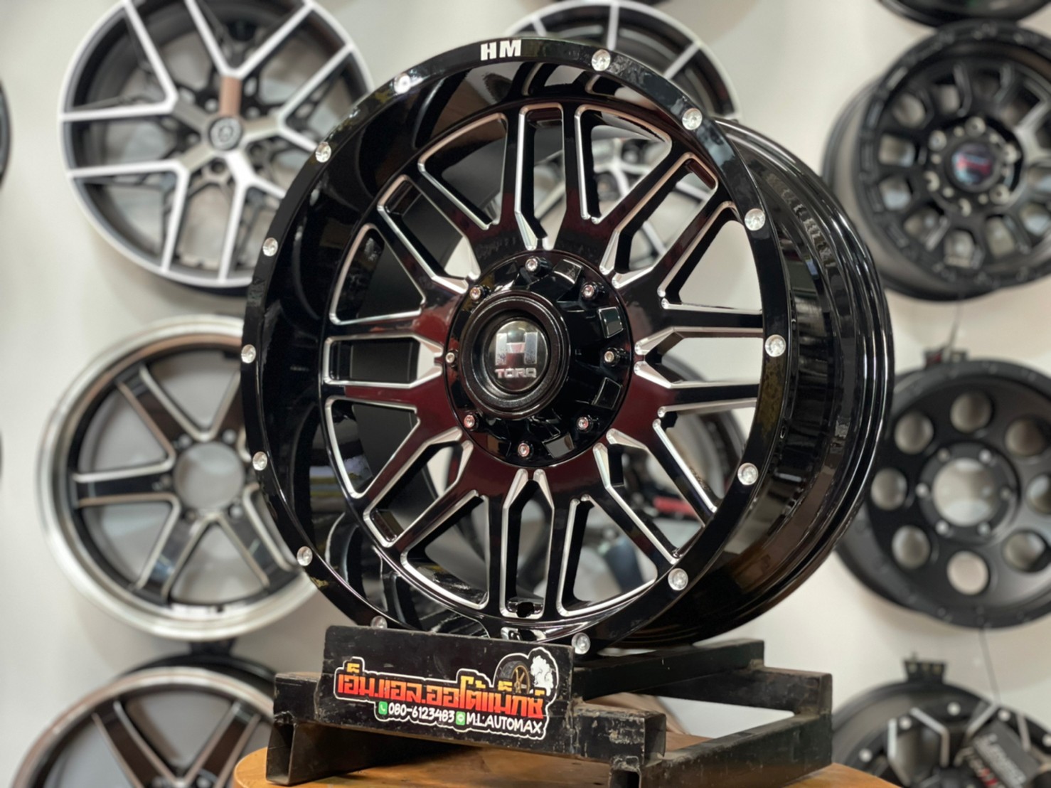ล้อแม็กซ์ขอบ18 ออฟโรด HAMMER H02 18x9 ET0 6x139.7 สีดำขอบกลึงเลเซอร์