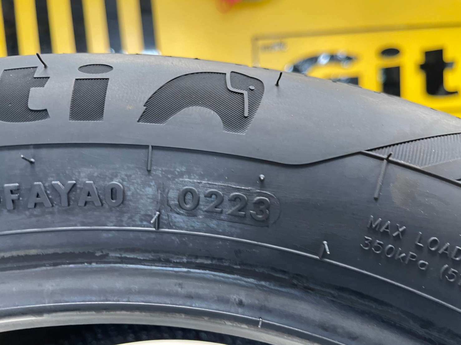 Giti Synergy H2 195/50R15 ยางใหม่ปี2023 ราคาโปรโมชั่นพิเศษ พร้อมติดตั้งฟรี