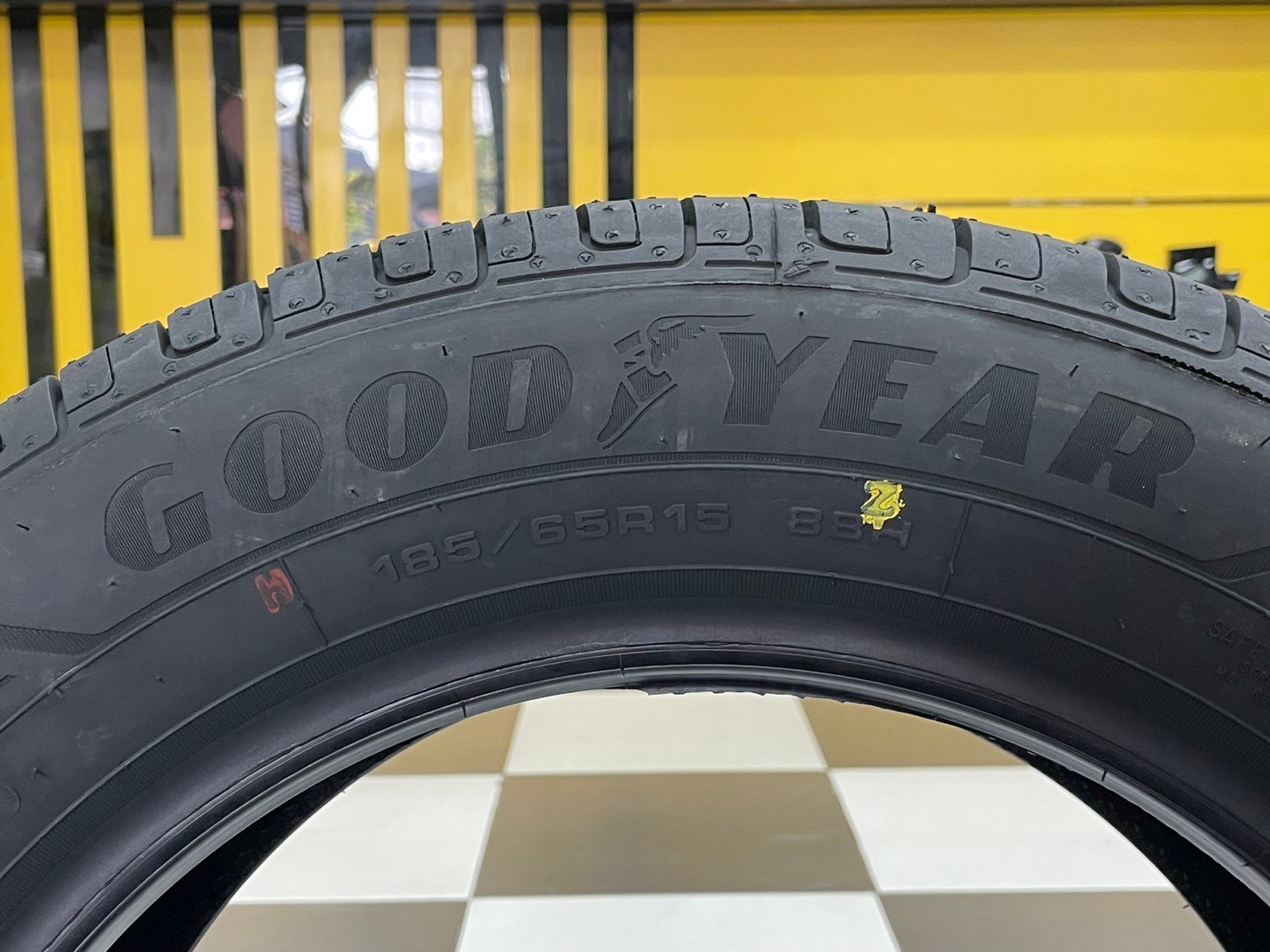 #GOODYEAR Assurance DuraPlus 2 185/65R15 ยางใหม่ปี2024