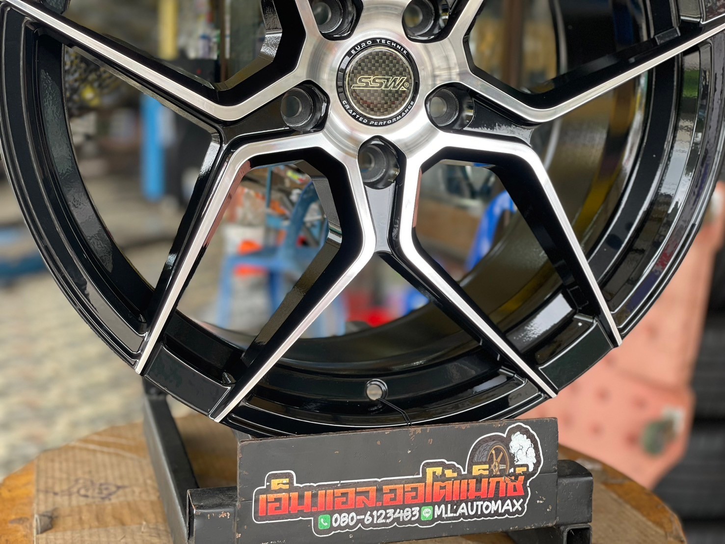 #ล้อแม็กซ์ขอบ18 #SSW366 หล่อ เท่ สไตล์VIP 18x9 ET40 5x114.3 สีดำขอบขาวเงา