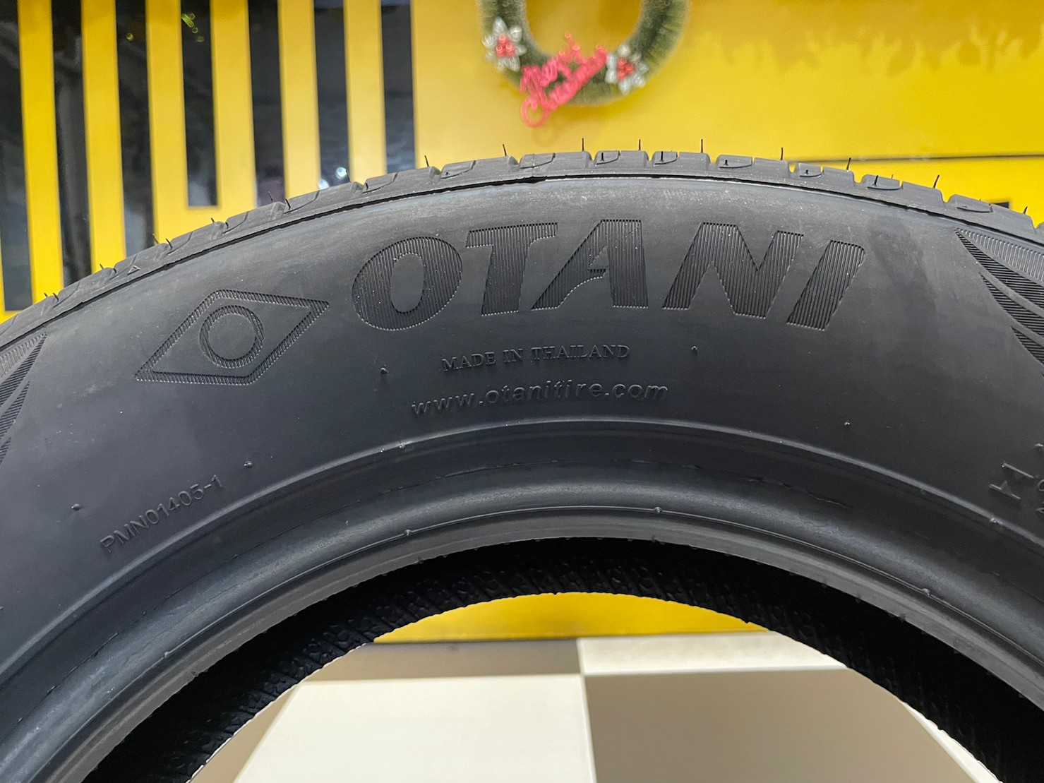 ยาง OTANI EK1000 ขนาด 175/70R14 ยางปี23 1เส้น ยางปี22 2เส้น (3เส้น) ราคา2700บาท พร้อมติดตั้งฟรี
