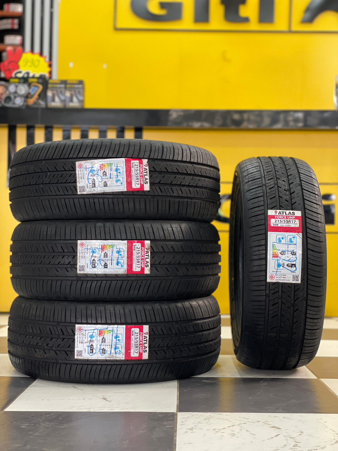 #ATLAS FORCE UHP 215/55R17 ยางใหม่ปี 2022