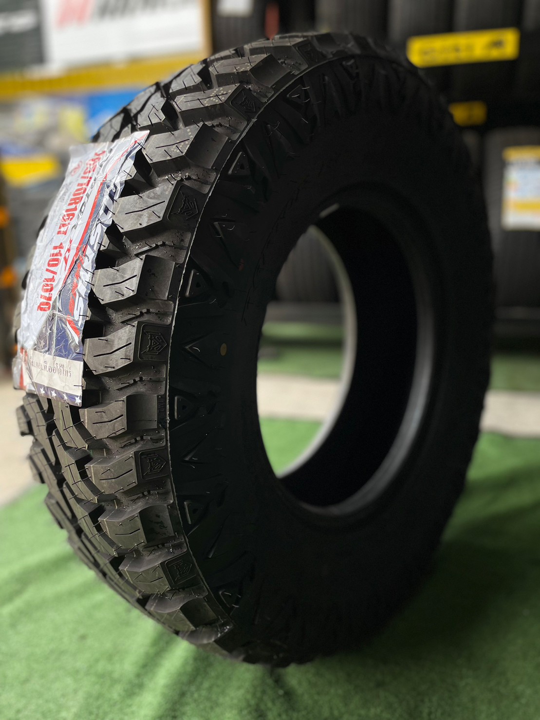 ยางใหม่ Cosmis Raptor RT 265/70R16 ยางใหม่ปี2023 (ราคาโปรโมชั่นพิเศษสอบถามราคาได้ค่ะ)