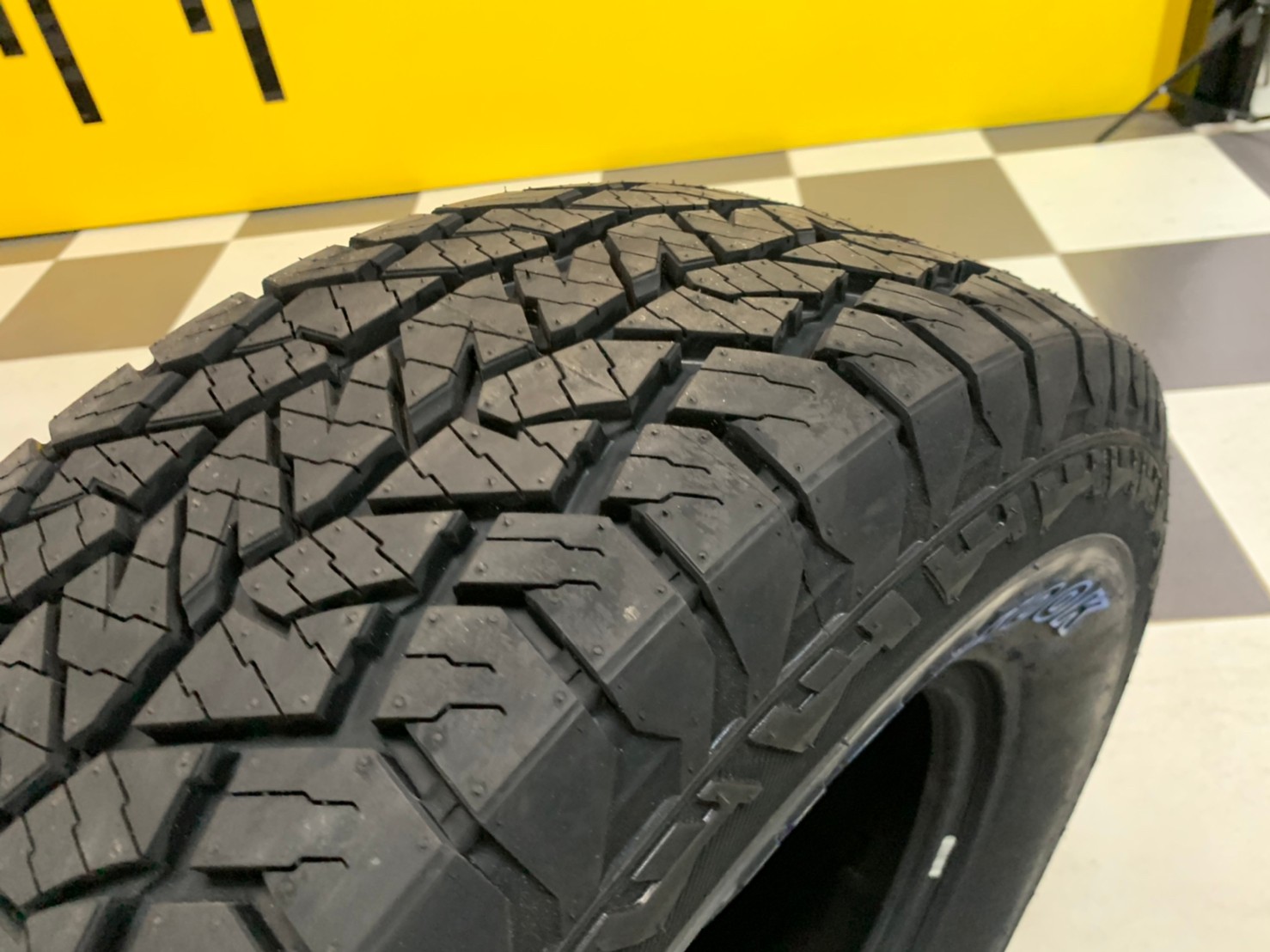265/70R16 Hankook Dynapro AT2 ยางใหม่ปี2021