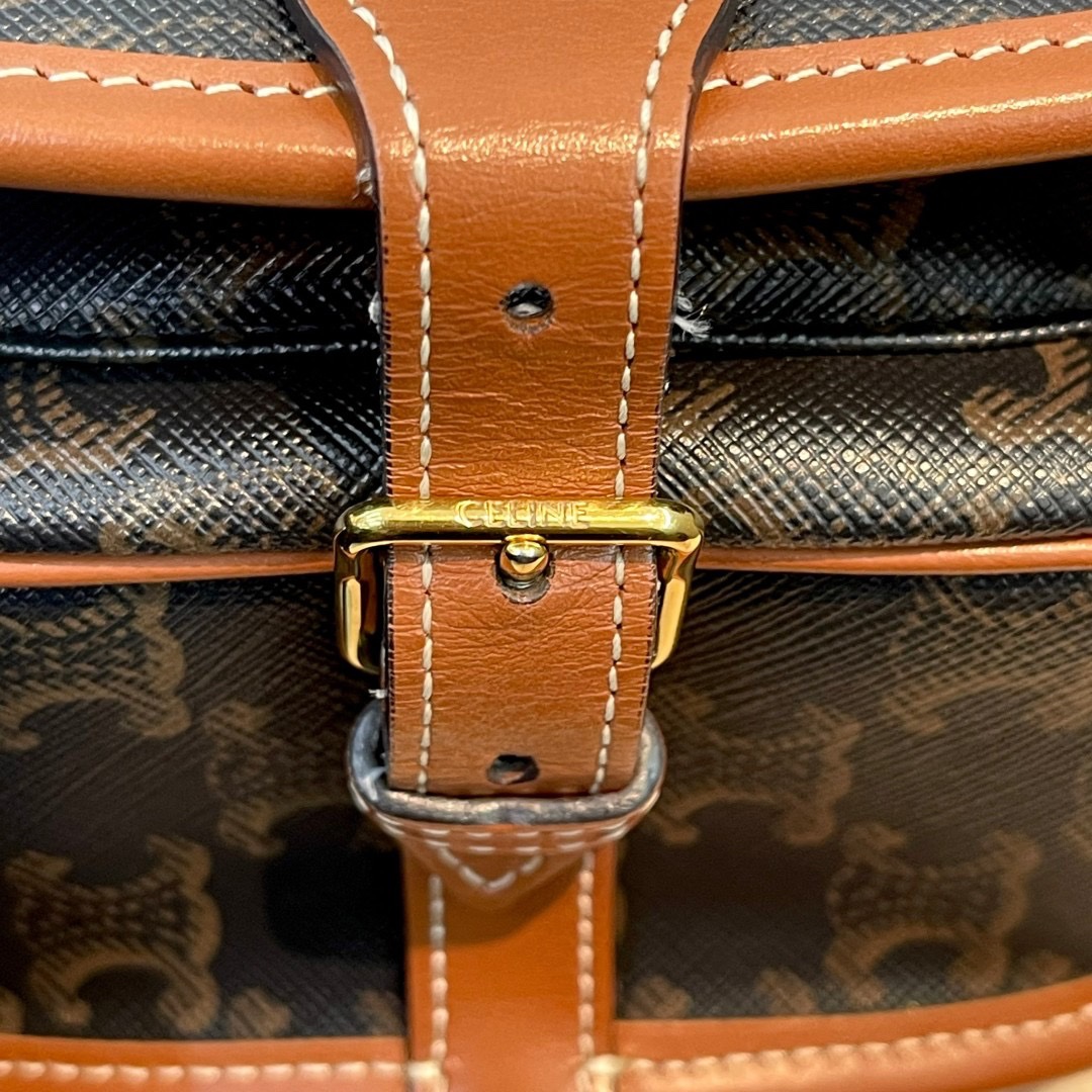 Celine falco medium tan มือสอง