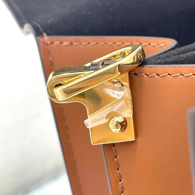 LV Dauphine MM มือสอง