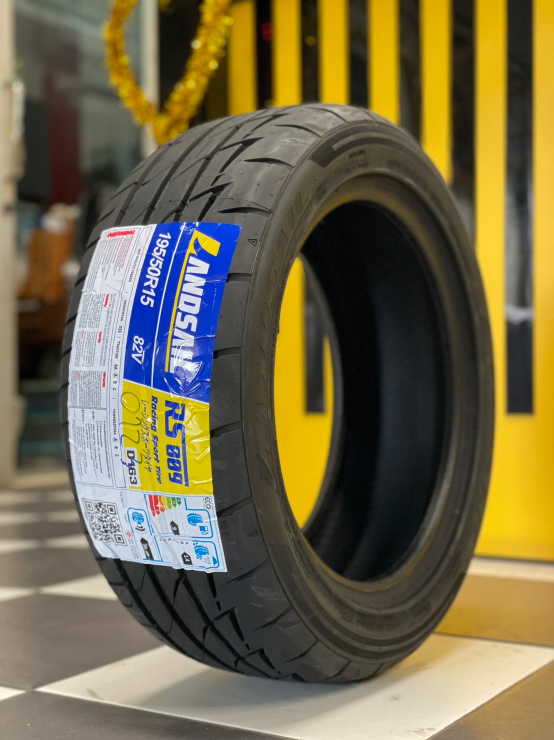 195/50R15ยางสปอร์ตลายซิ่ง คุณภาพดี Lansail RS009 ยางปี2023