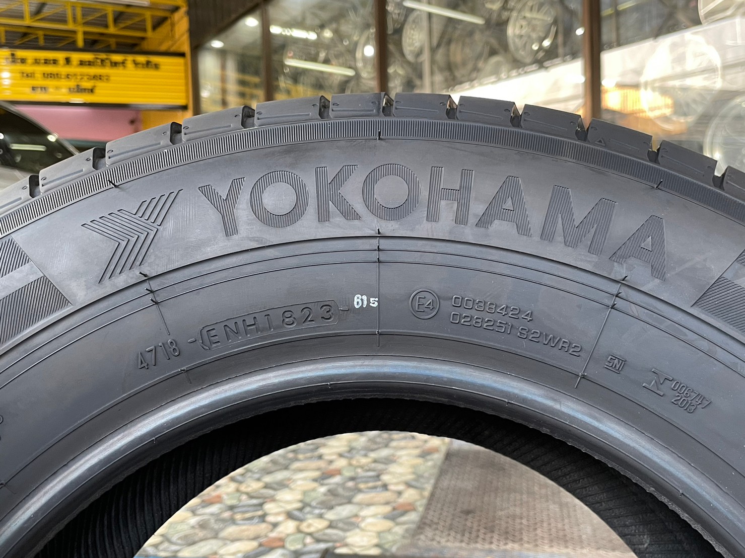 ยางใหม่ #YOKOHAMA BluEarth-VAN RY55 215/70R15 ยางใหม่ปี2023