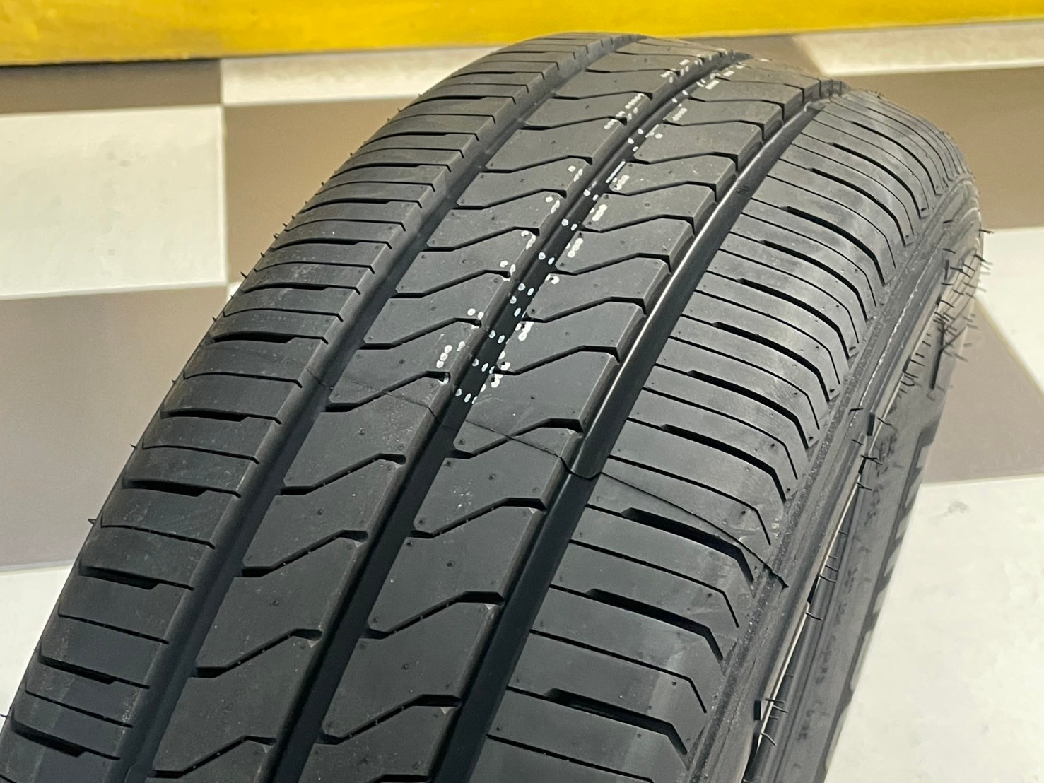 #Arisun ZX25 215/70R15C ยางใหม่ปี2025