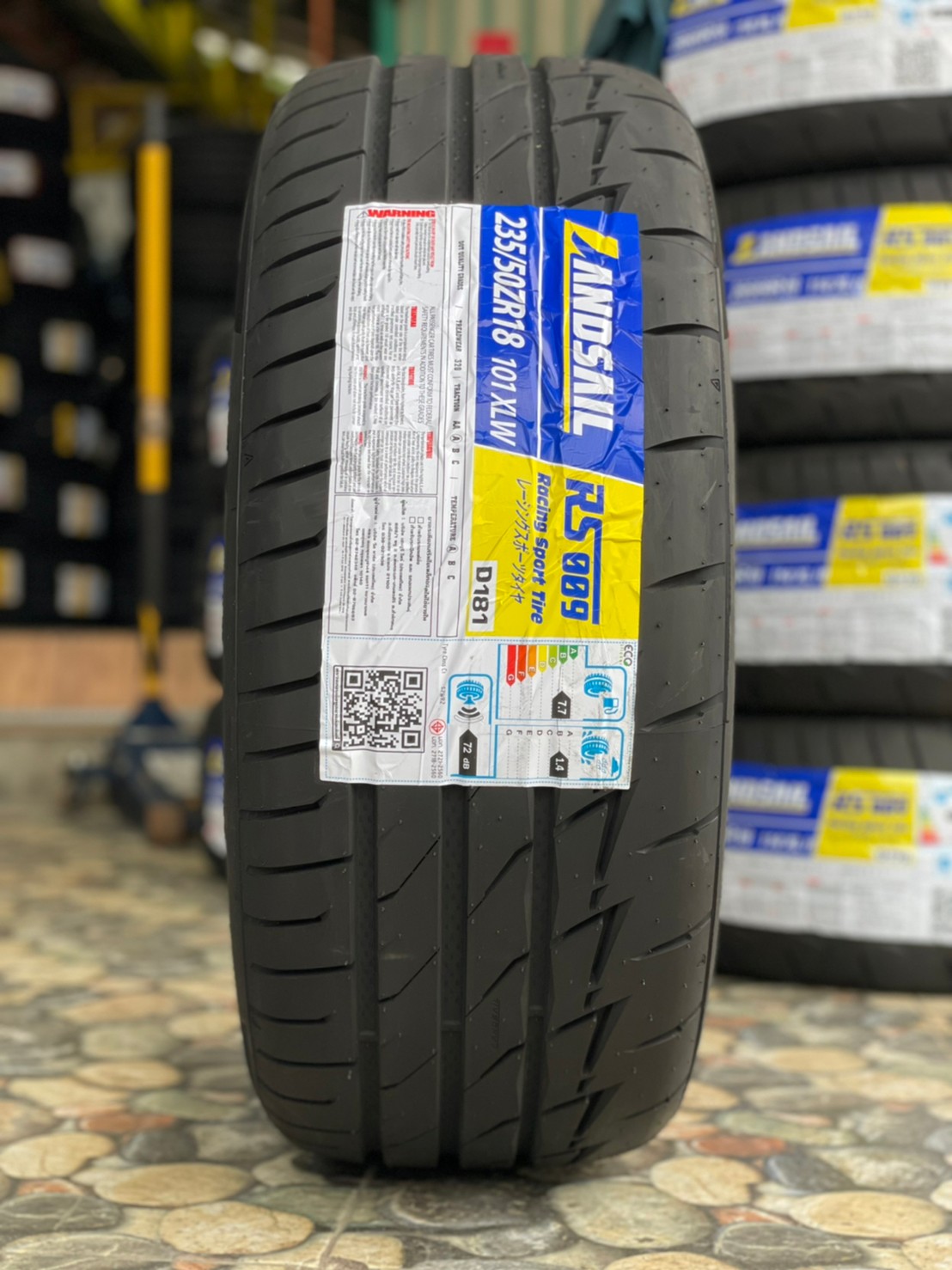 ยางสปอร์ตลายซิ่ง คุณภาพดี Lansail RS009 235/50R18