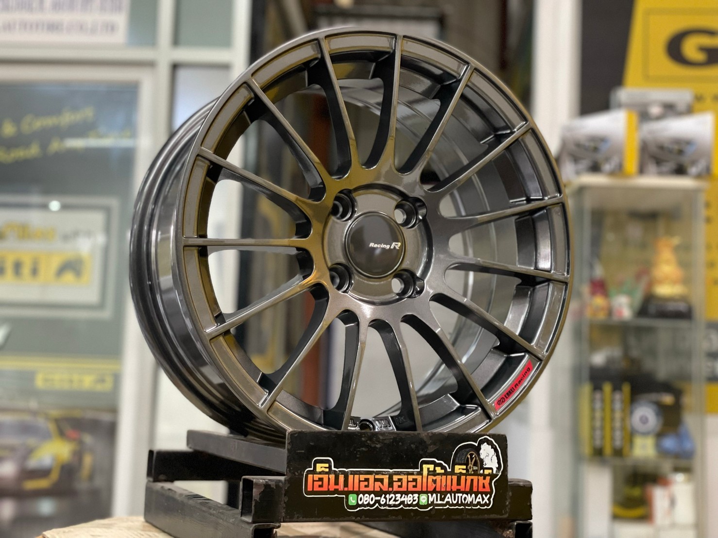 ล้อแม็กซ์ใหม่ขอบ15 RS05RR สีเทากันหน้าเงา กว้าง7ออฟ35 4รู100 SSW