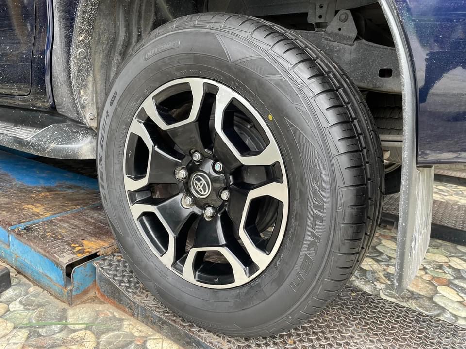 เปลี่ยนยาง #TOYOTA_REVO 🚘❤️💫 🐘#FALKEN_ZIEX ZE914 ECORUN 265/60R18