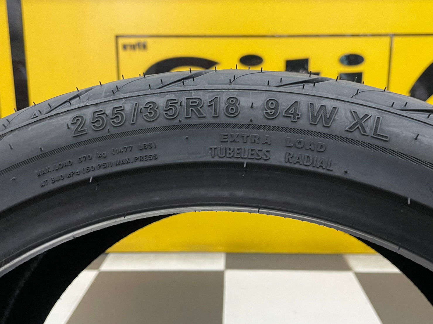 ยางโอตานิ OTANI BM2000 255/35R18 ยางใหม่ปี2023