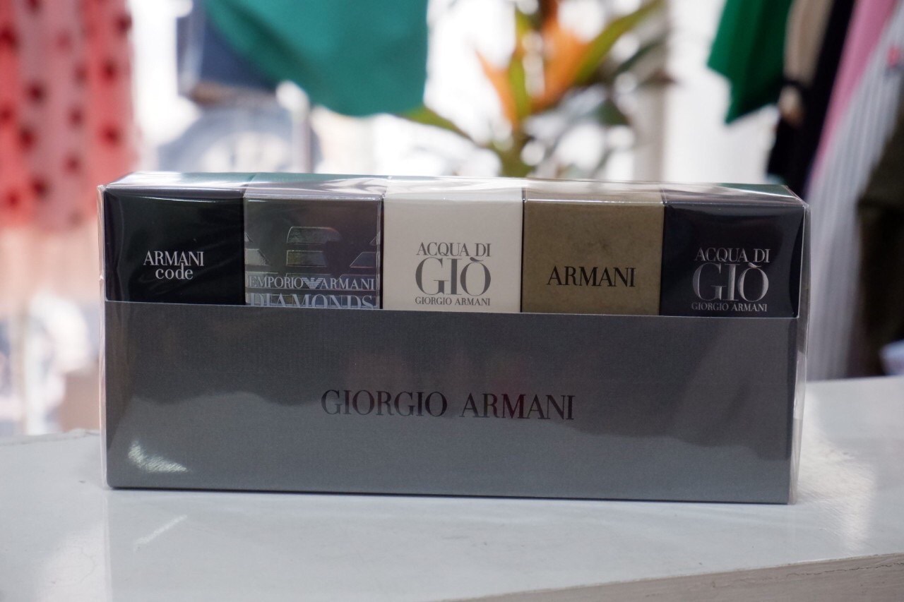 เซตน้ำหอม GIORGIO ARMANI travel exclusive : The Mens Collection