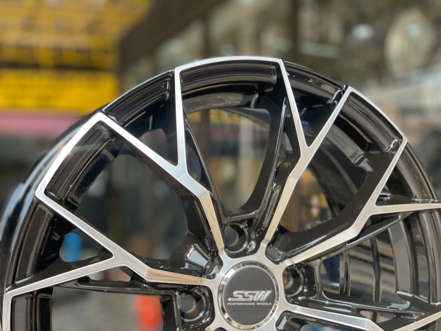 ล้อแม็กซ์ใหม่ขอบ15 สวยหรู สีดำเงากลึงหน้า SSW389 15x6.5 ET35 4x100