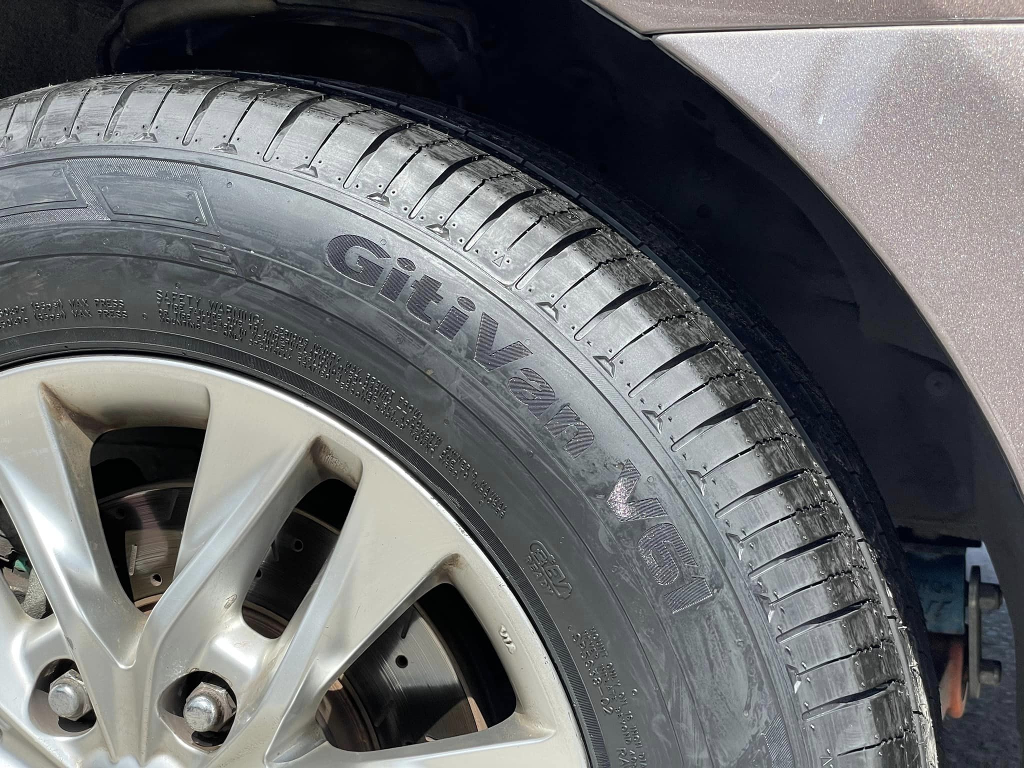 #HYUNDAI H1 GITI VANV61 215/65R16 คุ้มค่า คุณภาพดี