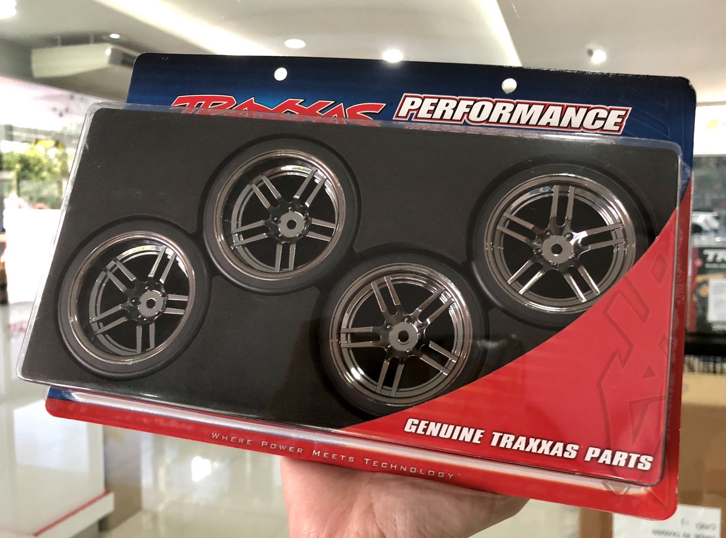 8378 Tires and wheels, assembled, glued (split-spoke black chrome wheels, 1.9" Drift tires) (front and rear)