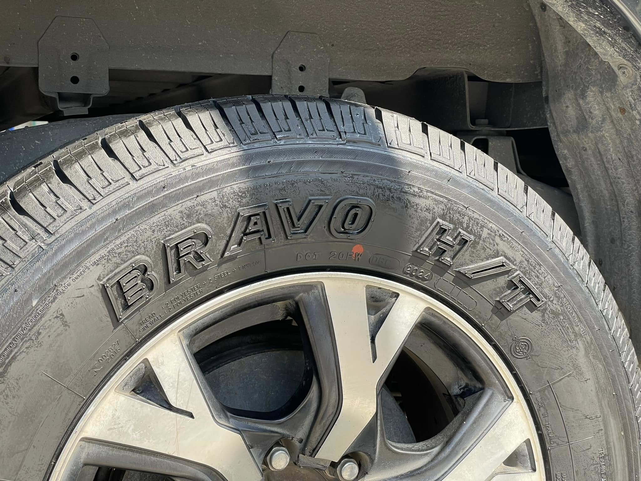 🛞❤️ #TOYOTA_VIGO 🚘เปลี่ยนยาง 🛞🐘#MAXXIS #BRAVO #HT770 265/65R17