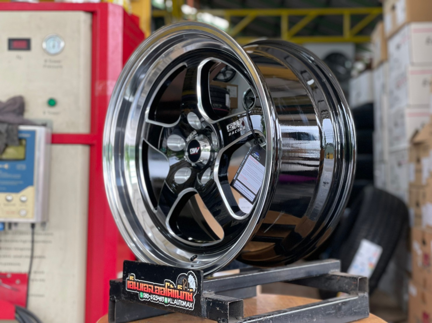 ล้อแม็กซ์ขอบ17 Brightwheels BW-18 ขอบ17 กว้าง8 ออฟ35 5รู114.3 สีดำขอบเงา(LP/B)