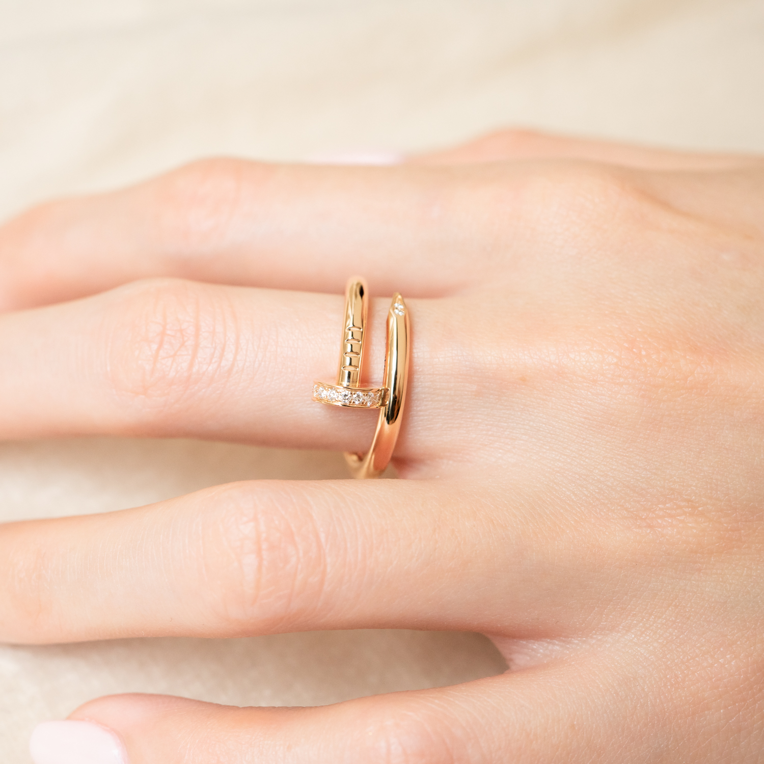 แหวน Cartier Juste Un Clou Ring with Pave Diamonds ทองชมพู18K ไซส์ 54# (Used) +กล่องและการ์ดShopไทย2021และใบเสร็จ