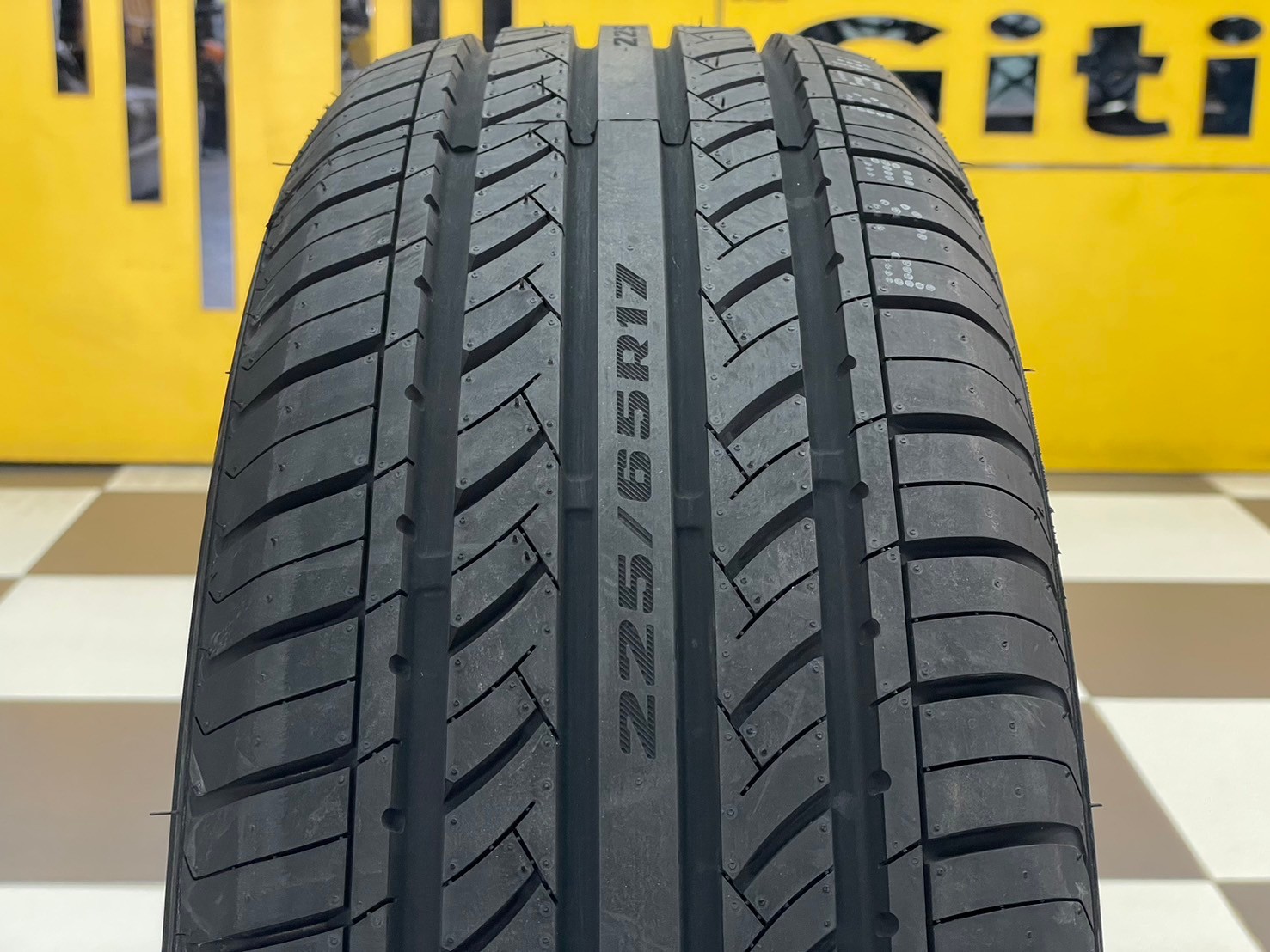 SAILUN ATREZZO SH406 225/65R17 ยางใหม่ปี2024