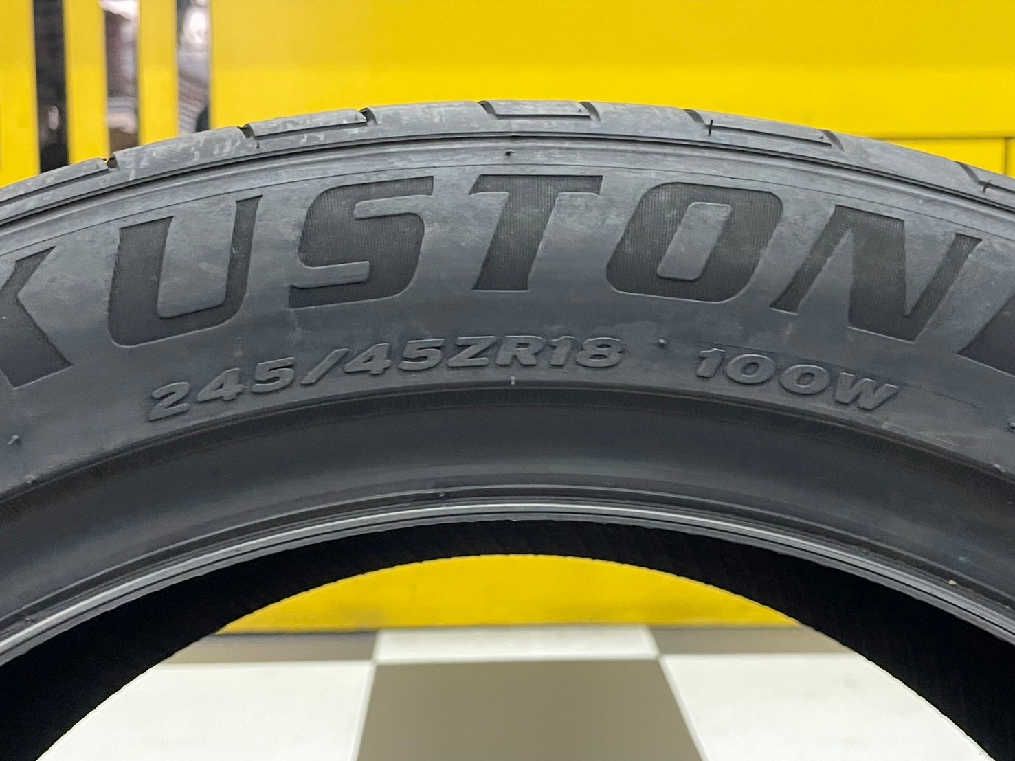ยางใหม่ คูสโตน KUSTONE PASSION P9 245/45R18 ยางใหม่ปี2023