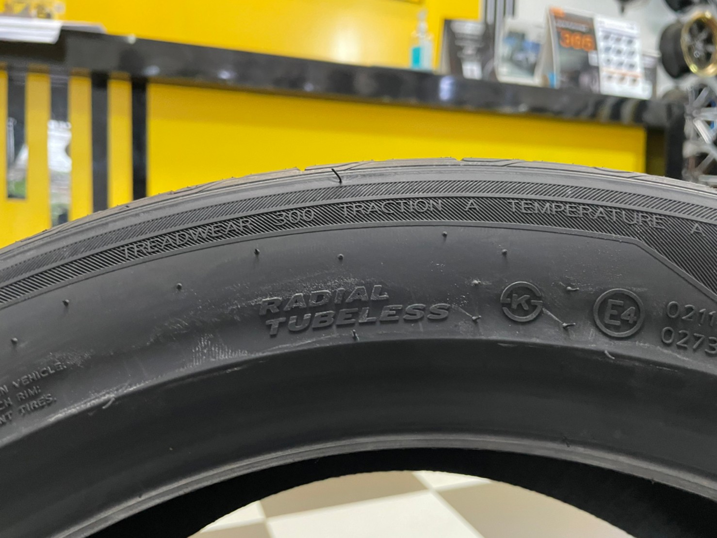 ยางใหม่Hankook Ventus Prime3 215/50R18