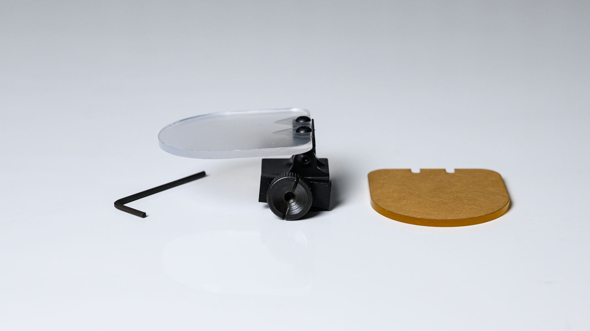 SKU-04256 ขาจับอะคริลิคป้องกันกล้องติดปืน