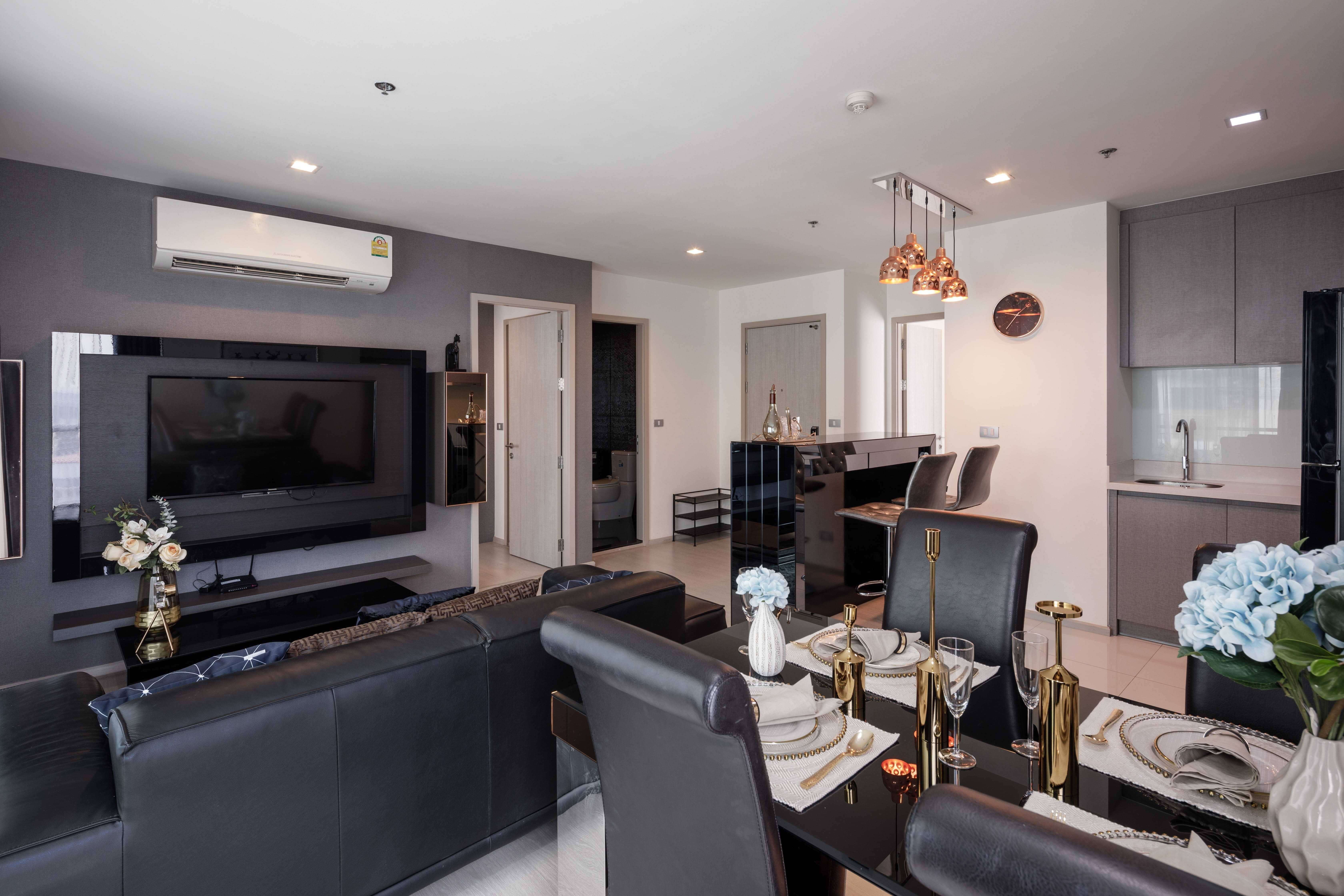 *FOR RENT* RHYTHM สุขุมวิท36-38 ห้องสวยหรู ใกล้ BTS ทองหล่อ 350 ม.