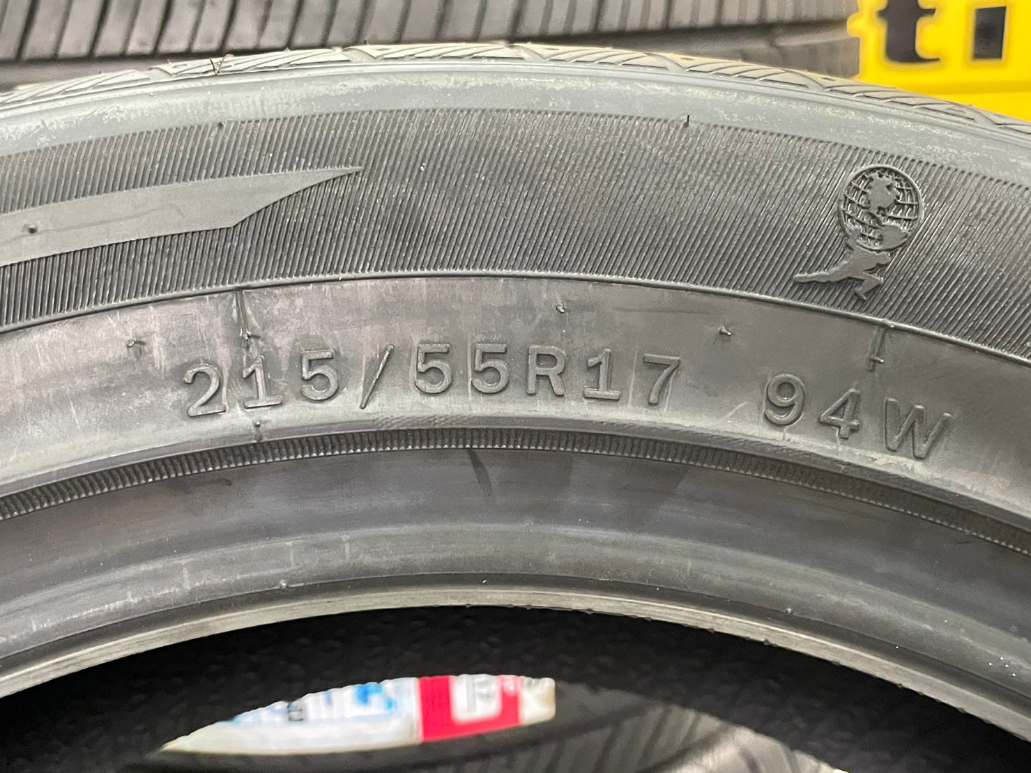 #ATLAS FORCE UHP 215/55R17 ยางใหม่ปี 2022