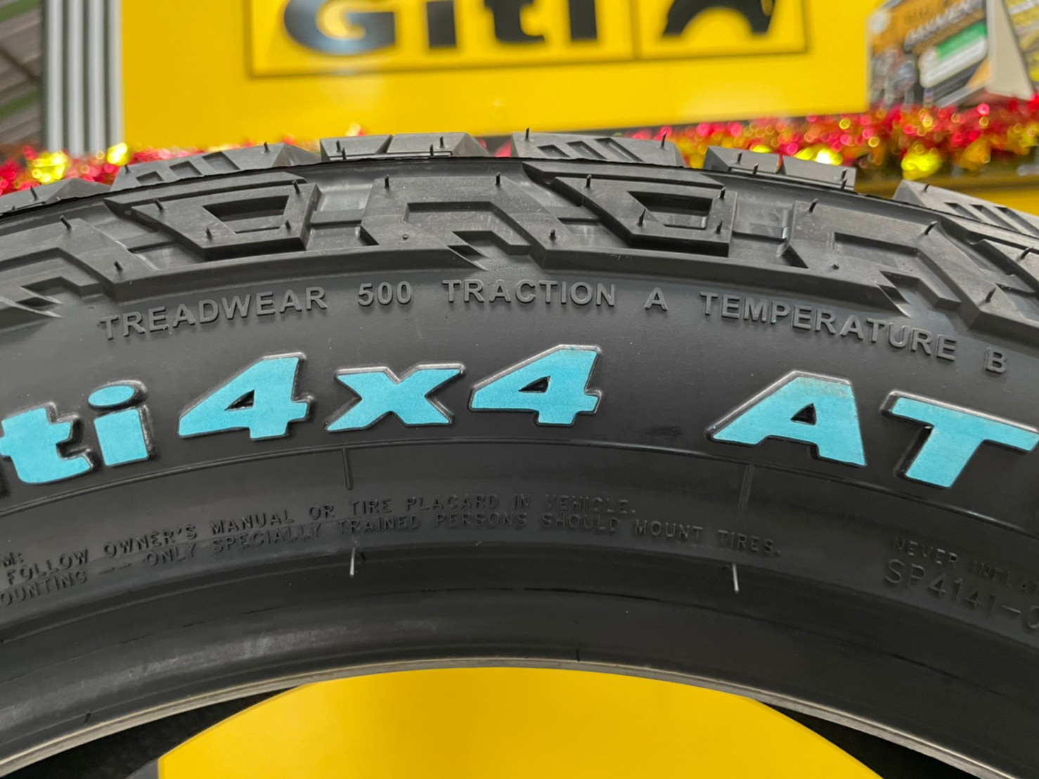 🐘GITI 🐘4x4AT70 265/50R20 ยางใหม่ปี2023 ราคาโปรโมชั่นพิเศษ พร้อมติดตั้งฟรี